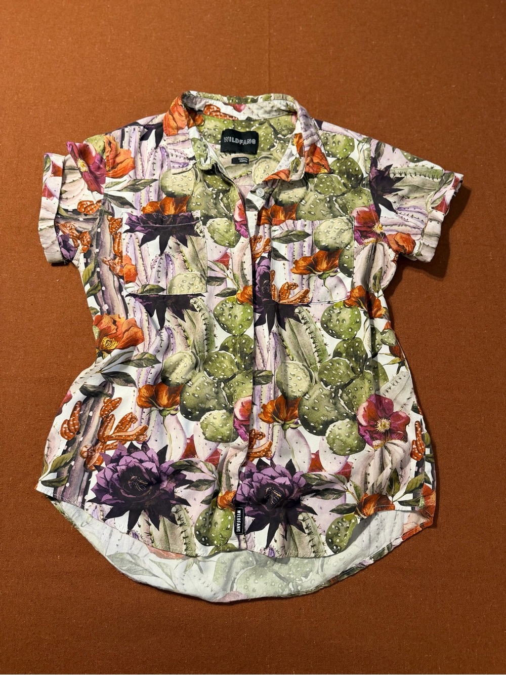 Wildfang Empower Short Sleeve Shirt in Cactus Floral - Picture 16 of 16